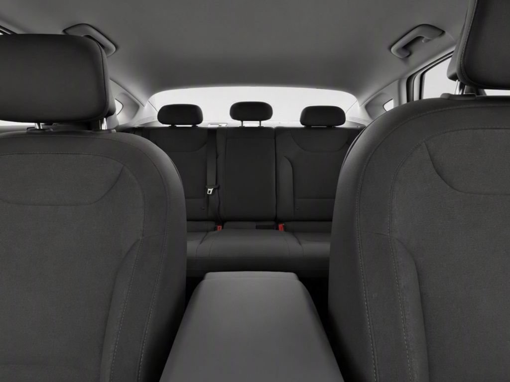 Certified 2025 Kia K4 FWD image 33