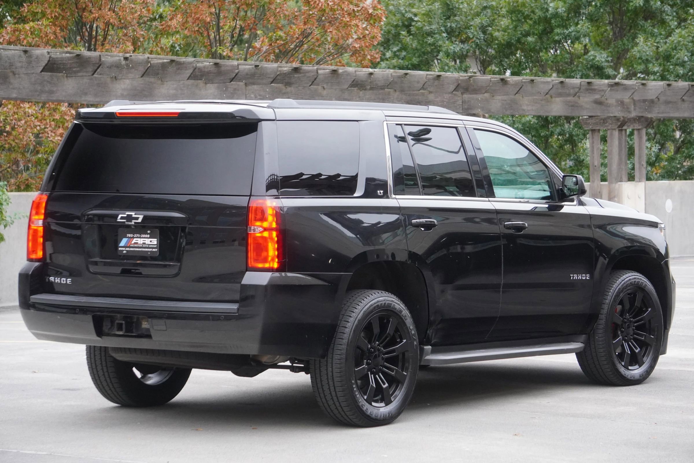 Used 2017 Chevrolet Tahoe LT image 28