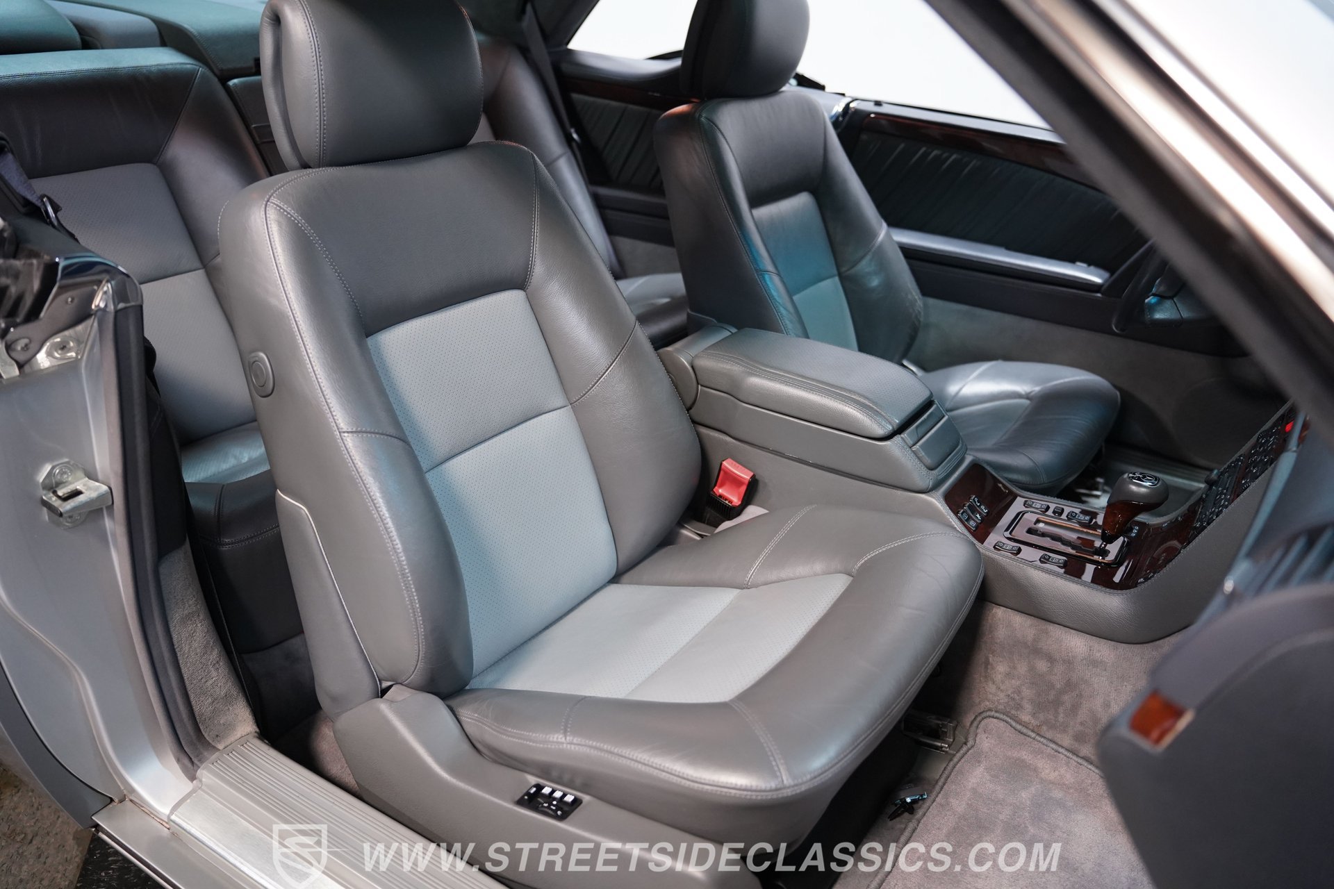 Used 1995 Mercedes-Benz S 600 Coupe image 37