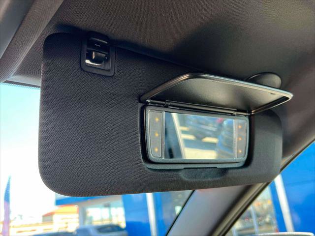 Used 2023 Chevrolet Equinox RS image 32