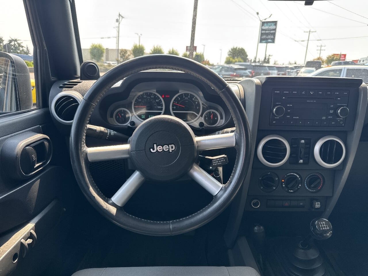 Used 2008 Jeep Wrangler Unlimited Sahara AWD/4WD image 25