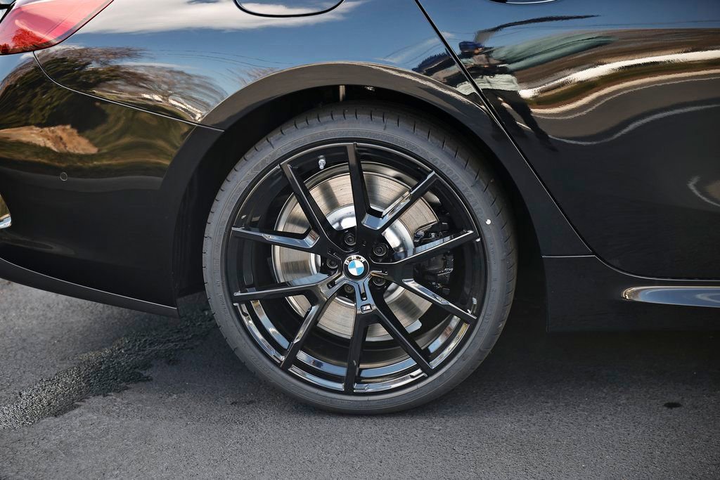 New 2026 BMW 840i w/ M Sport Professional Package RWD image 6