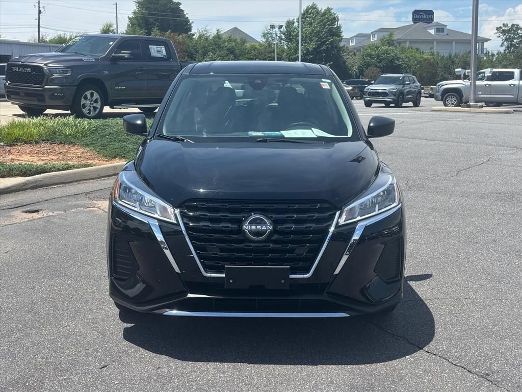 Used 2022 Nissan Kicks S FWD image 22