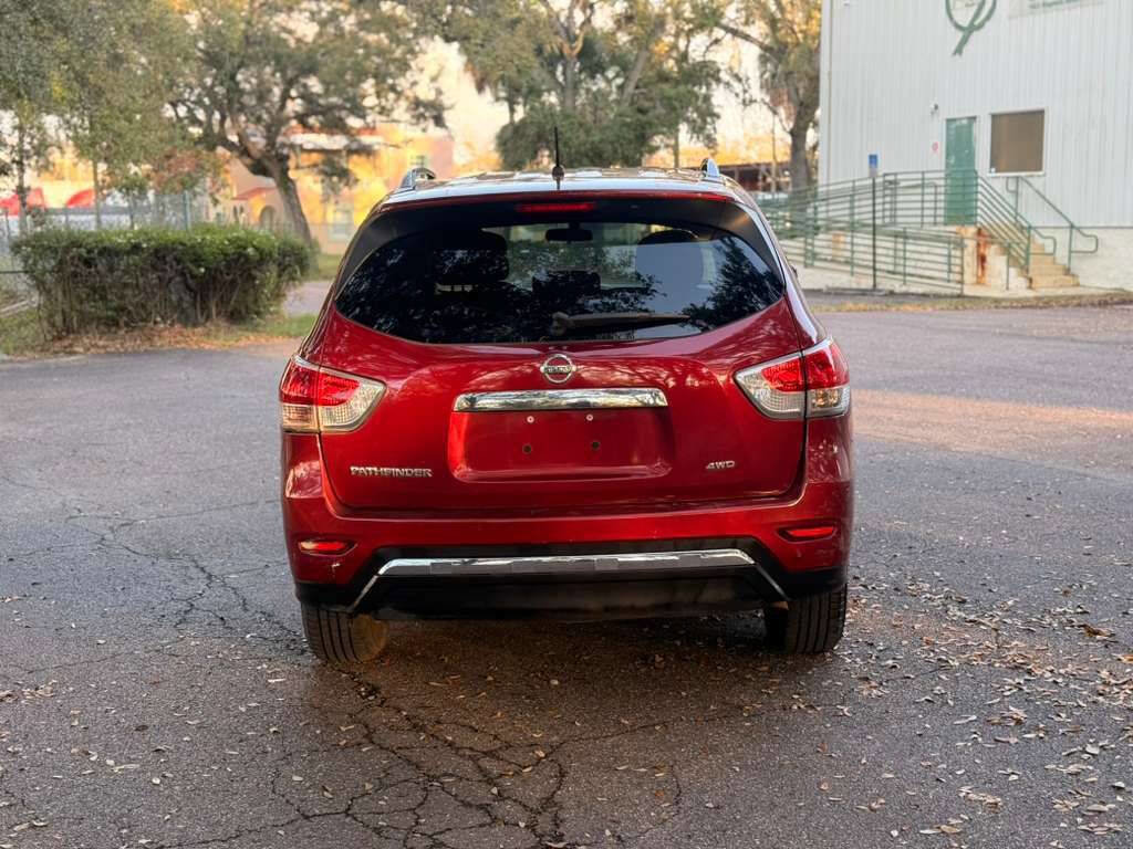 Used 2016 Nissan Pathfinder S image 4