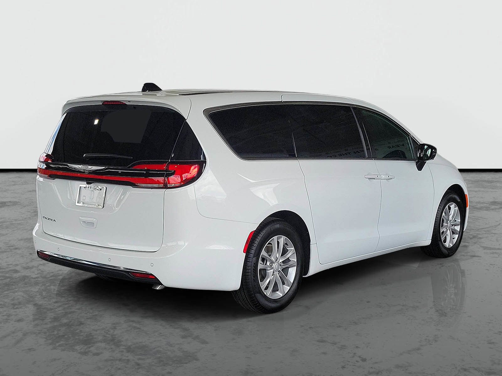 New 2026 Chrysler Pacifica Select FWD image 2