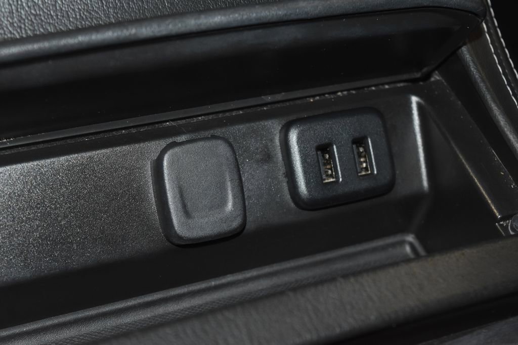 Used 2018 Chevrolet Tahoe Premier w/ RST 6.2L Performance Edition image 16