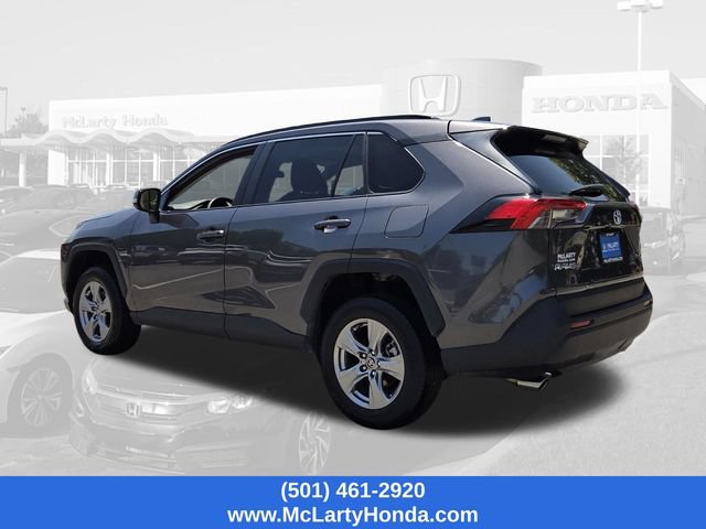 Used 2025 Toyota RAV4 XLE FWD image 3