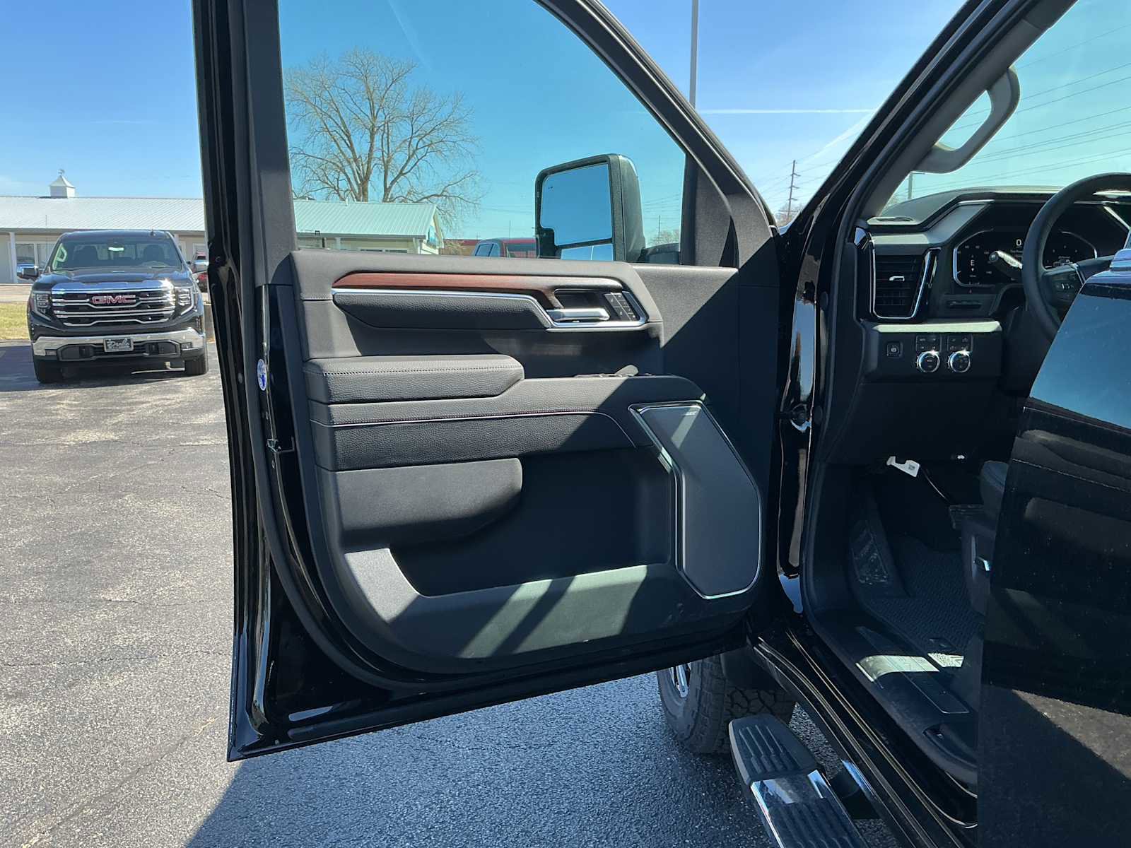 New 2026 GMC Sierra 2500 Denali w/ Technology Package image 19