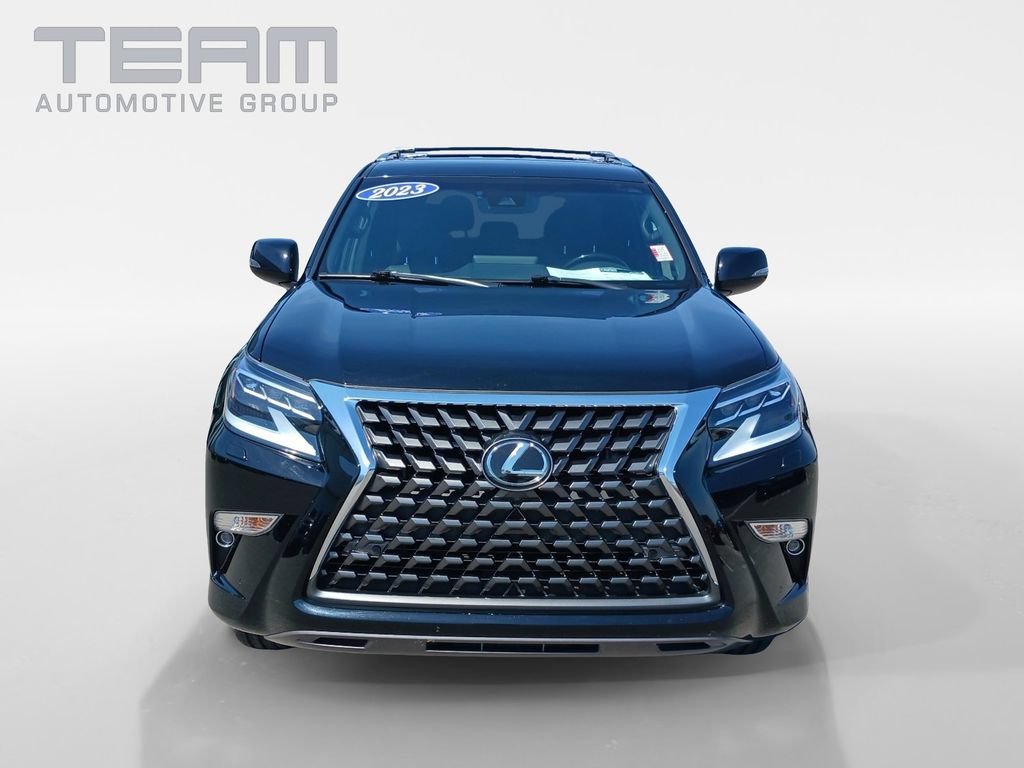 Used 2023 Lexus GX 460 Premium w/ Premium Package AWD/4WD image 2