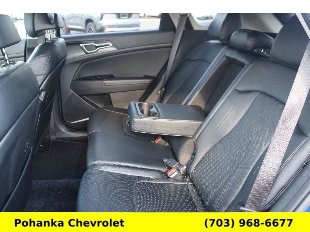 Used 2024 Kia Sportage EX image 28