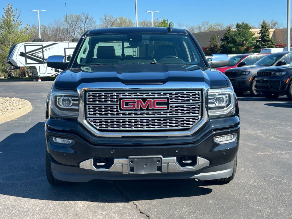 Used 2017 GMC Sierra 1500 Denali w/ Denali Ultimate Package image 2