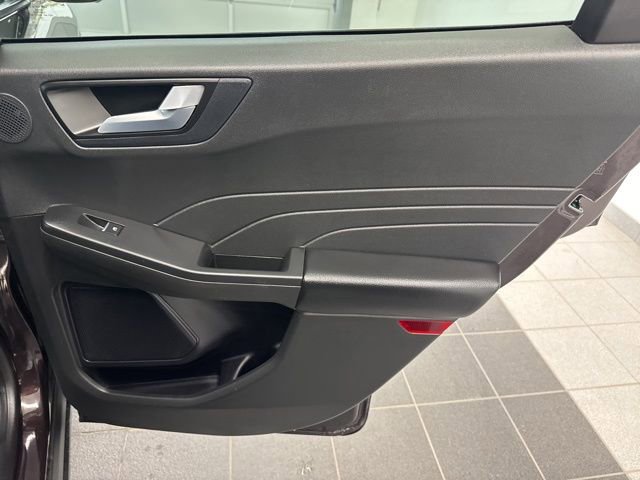 Used 2023 Ford Escape Active w/ Tech Pack #2 image 10