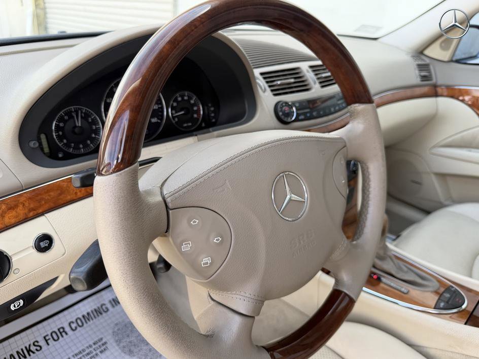Used 2003 Mercedes-Benz E 500 Sedan image 16