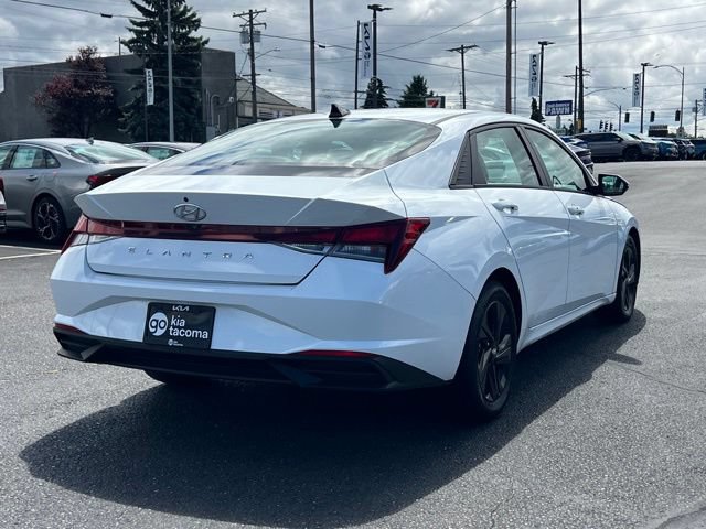 Used 2021 Hyundai Elantra SEL w/ Cargo Package FWD image 7