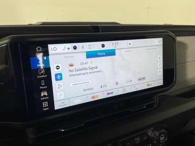 New 2026 Jeep Gladiator Sport AWD/4WD image 5