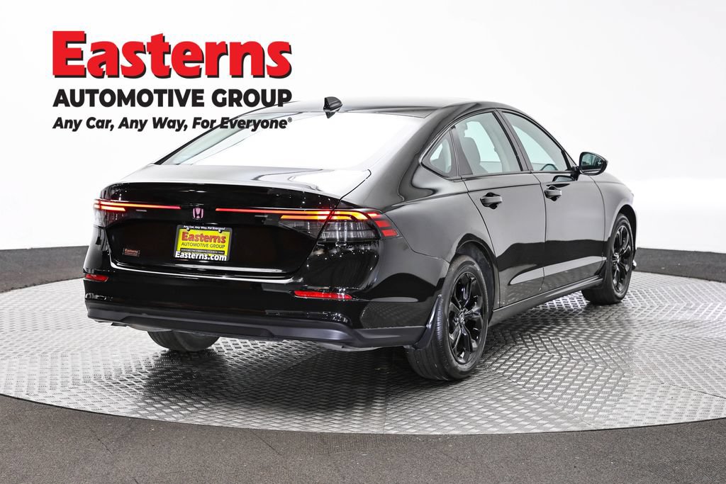 Used 2025 Honda Accord SE image 5
