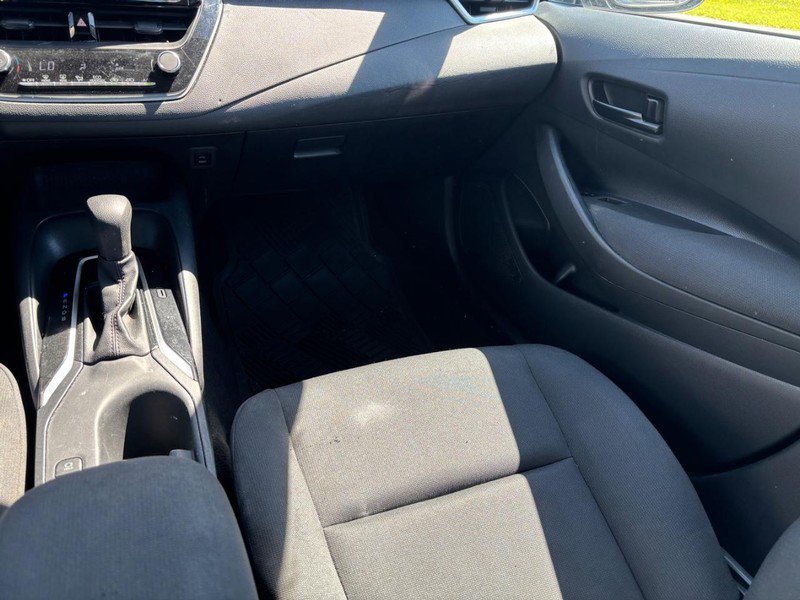 Used 2023 Toyota Corolla LE FWD image 17