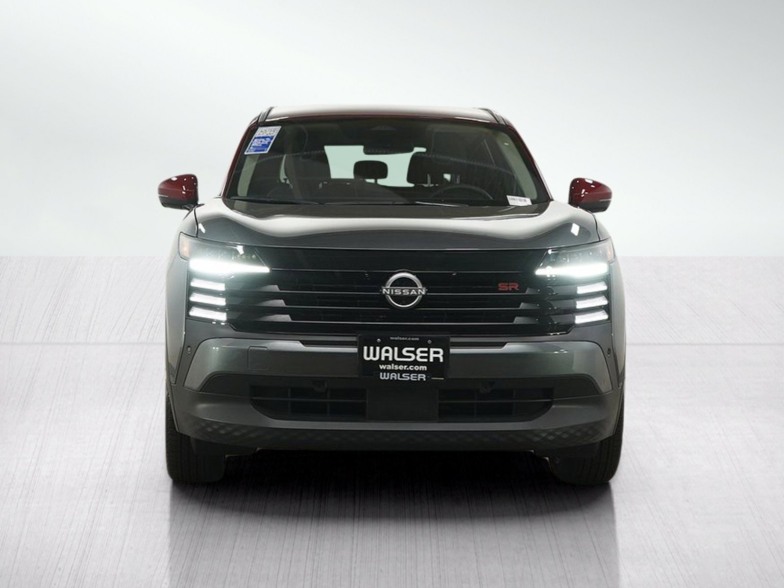 Used 2025 Nissan Kicks SR AWD/4WD image 9