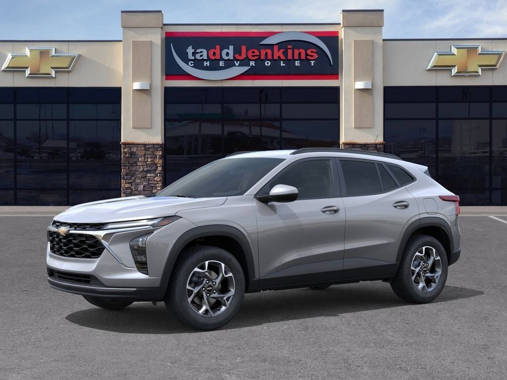 New 2026 Chevrolet Trax LT w/ LT Convenience Package FWD image 2