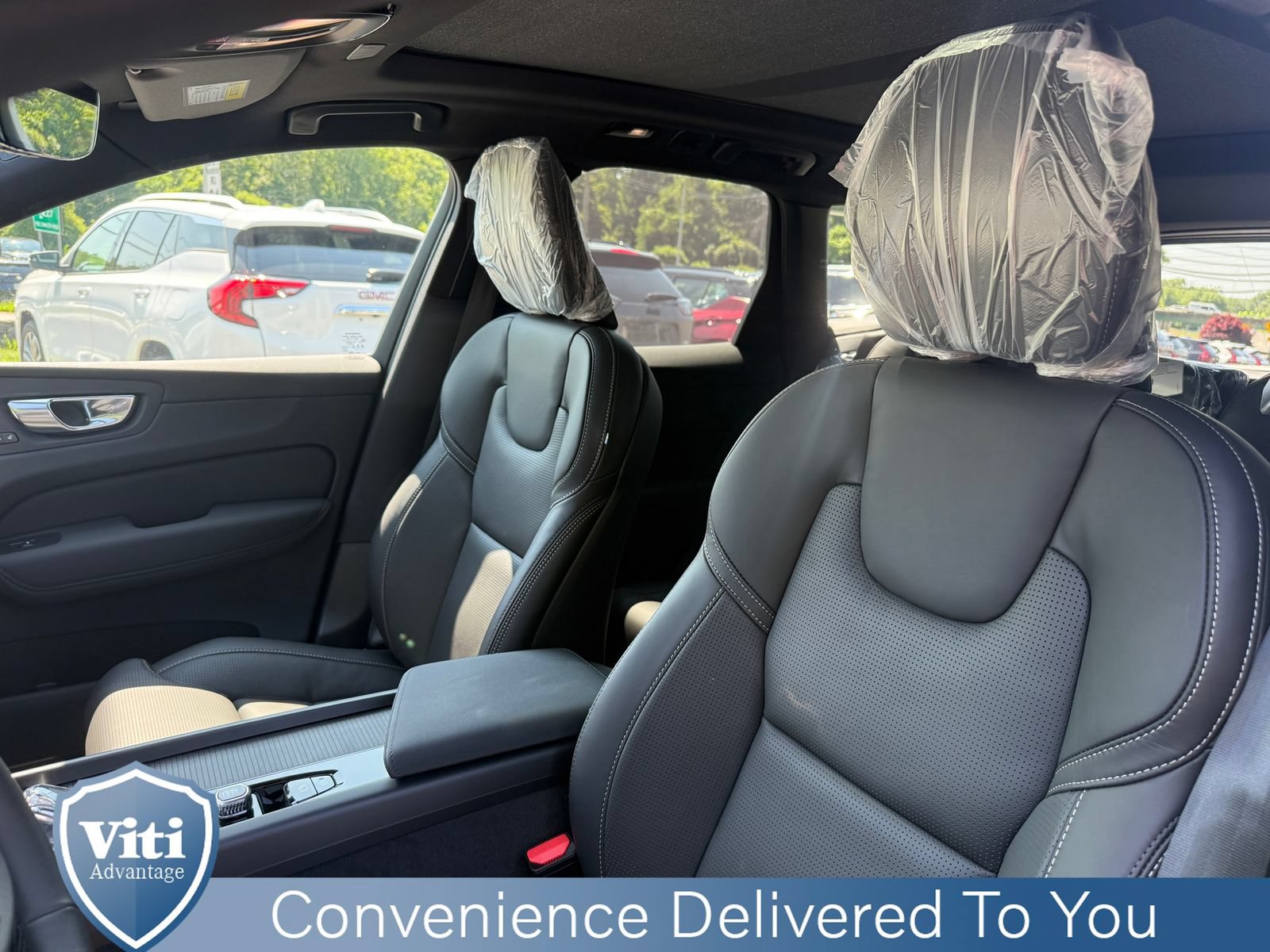 New 2026 Volvo XC60 T8 Ultra w/ Protection Package Premier AWD/4WD image 13
