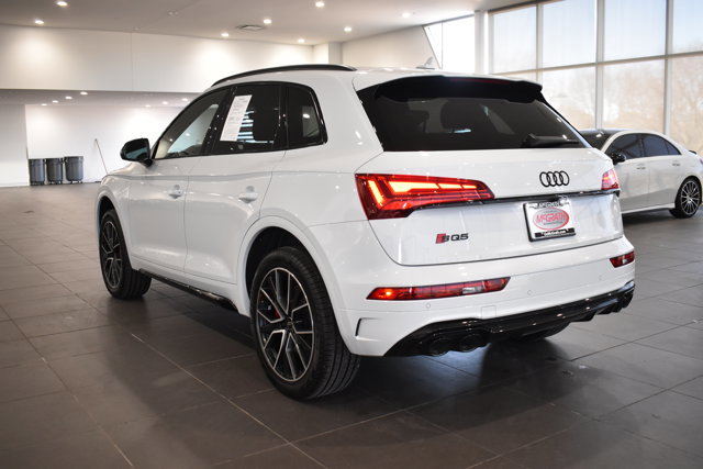 Used 2025 Audi SQ5 Premium Plus w/ Premium Plus Package image 9