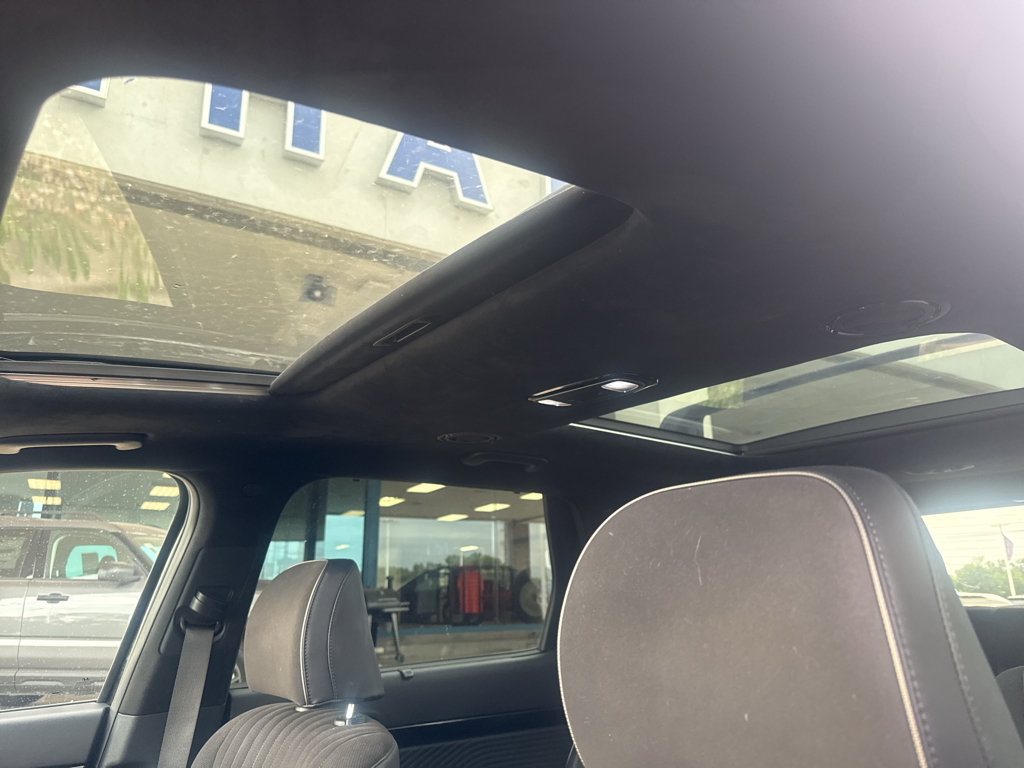 Used 2025 Hyundai Palisade Calligraphy AWD/4WD image 5