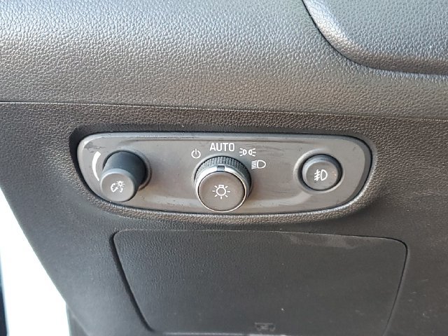 Certified 2021 Buick Encore GX Select FWD image 19