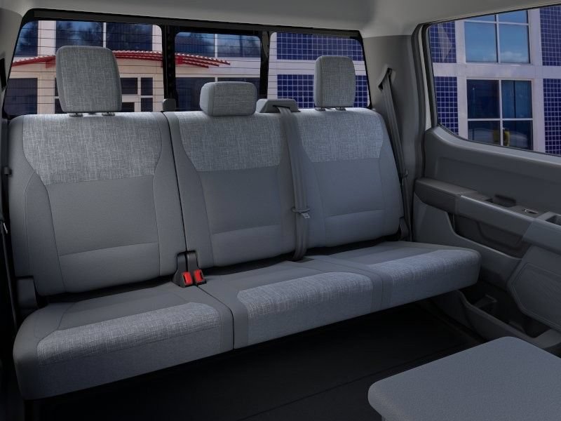 New 2026 Ford F250 XLT w/ FX4 Off-Road Package AWD/4WD image 12