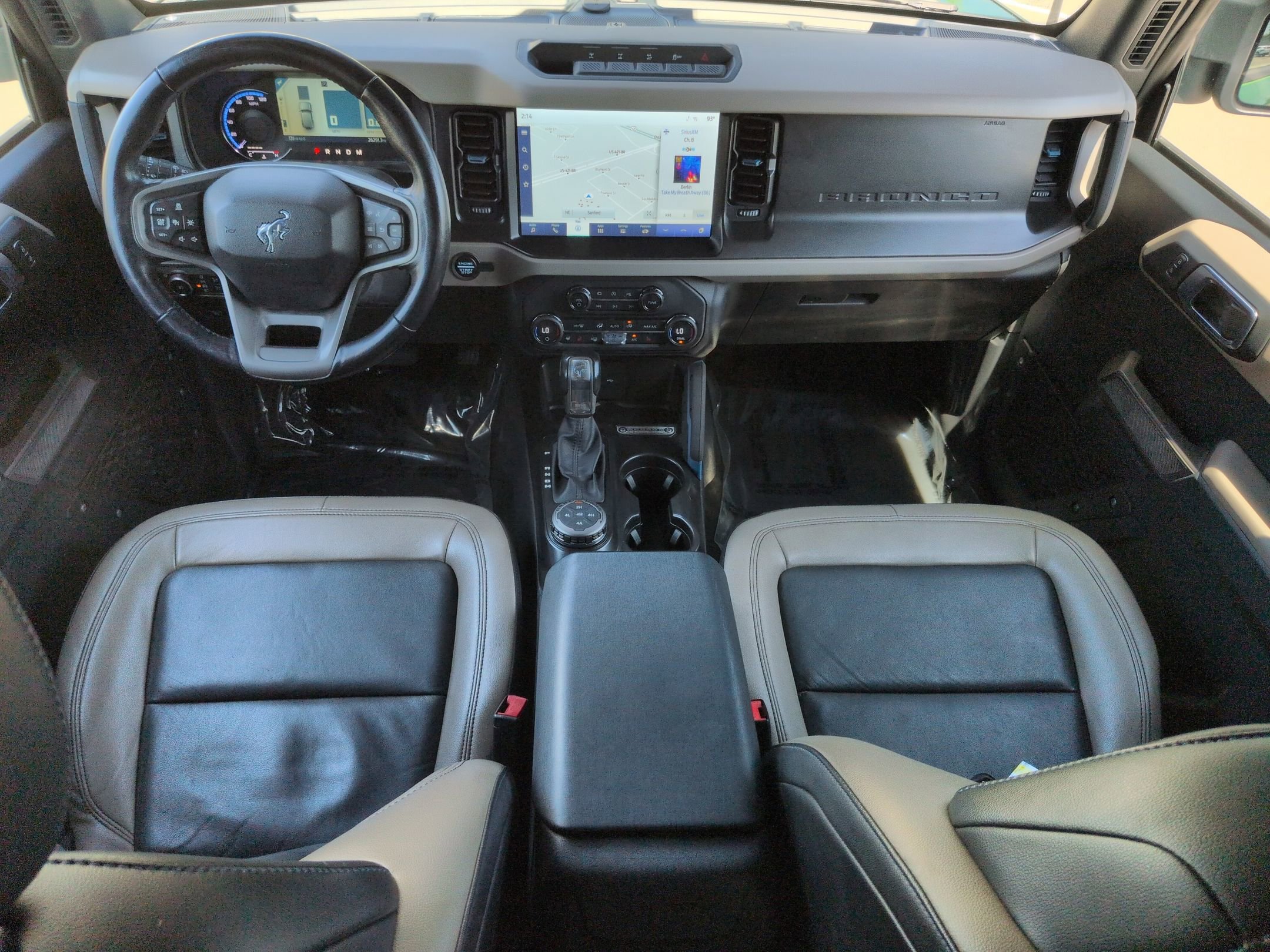 Used 2023 Ford Bronco Wildtrak AWD/4WD image 32