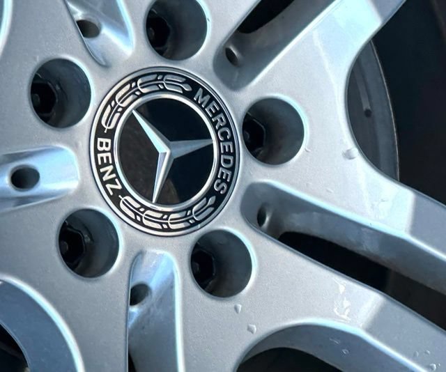 Certified 2021 Mercedes-Benz GLB 250 4MATIC image 16