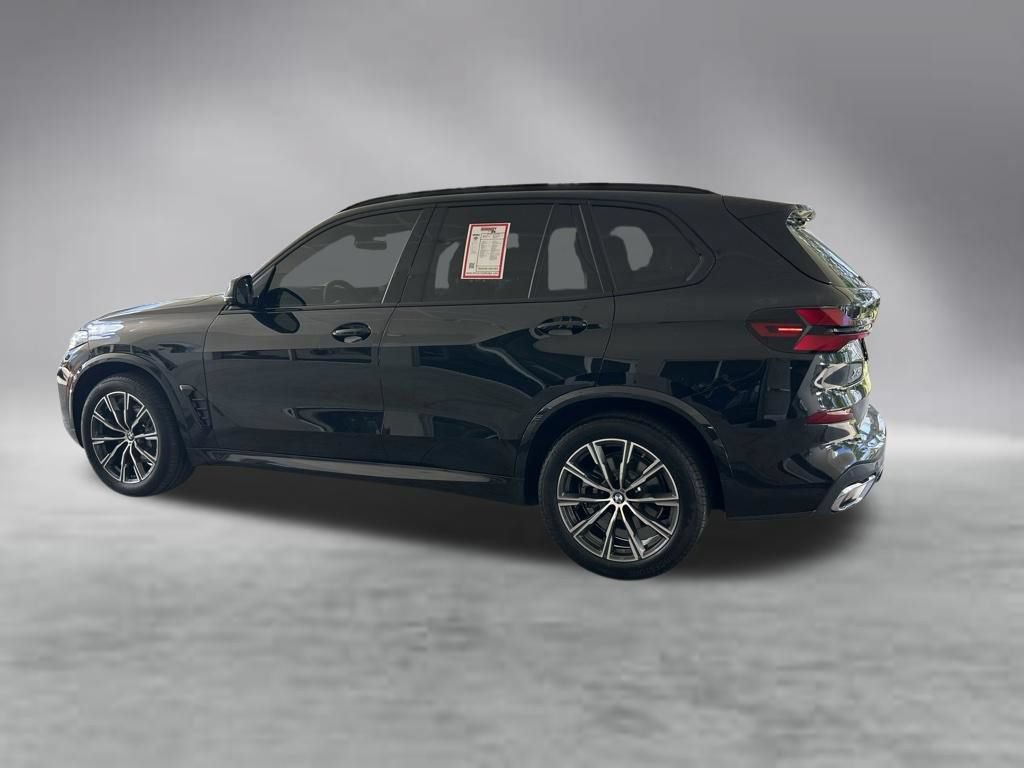 Used 2026 BMW X5 xDrive40i AWD/4WD image 4