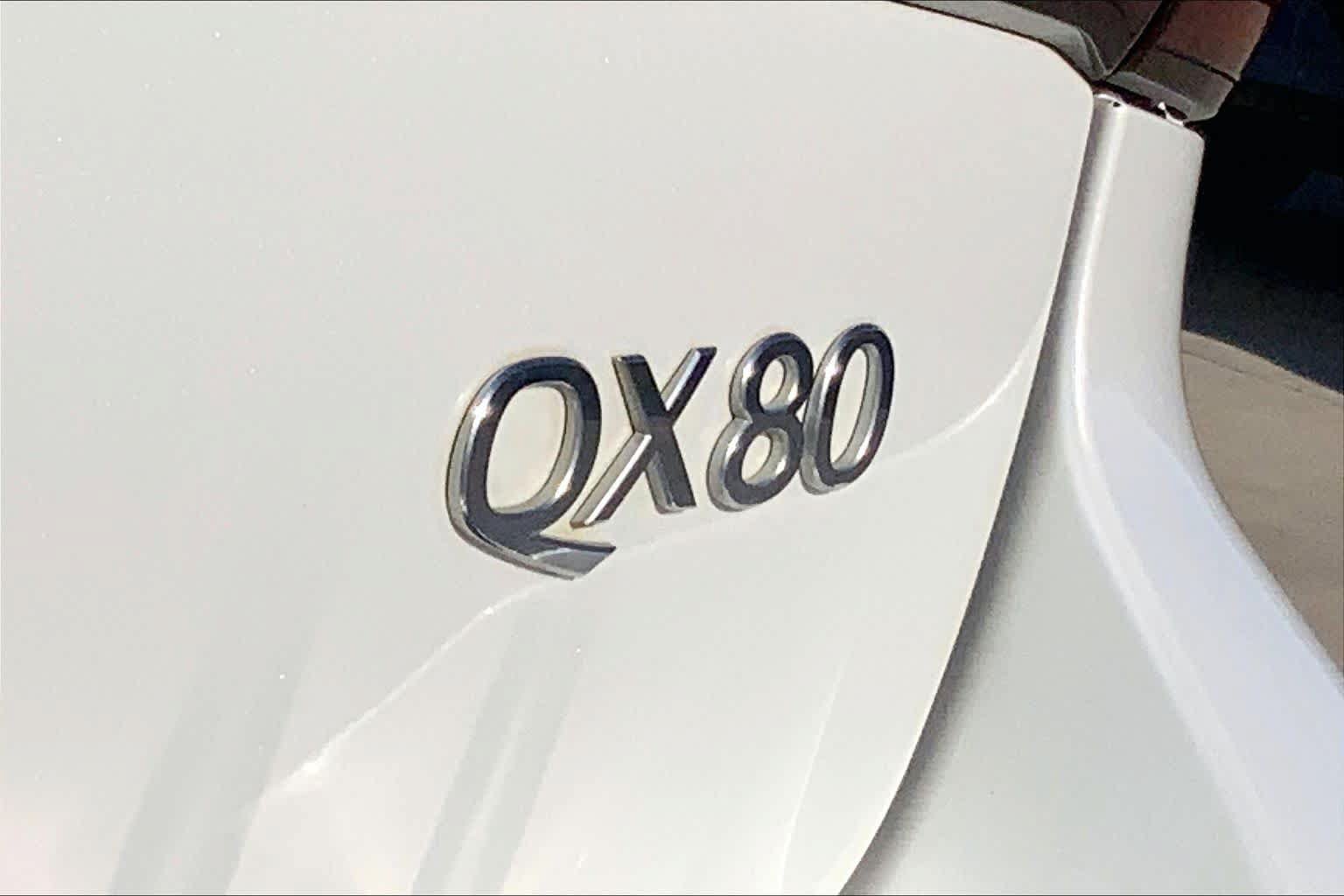 Used 2019 INFINITI QX80 Luxe w/ Proassist Package RWD image 10