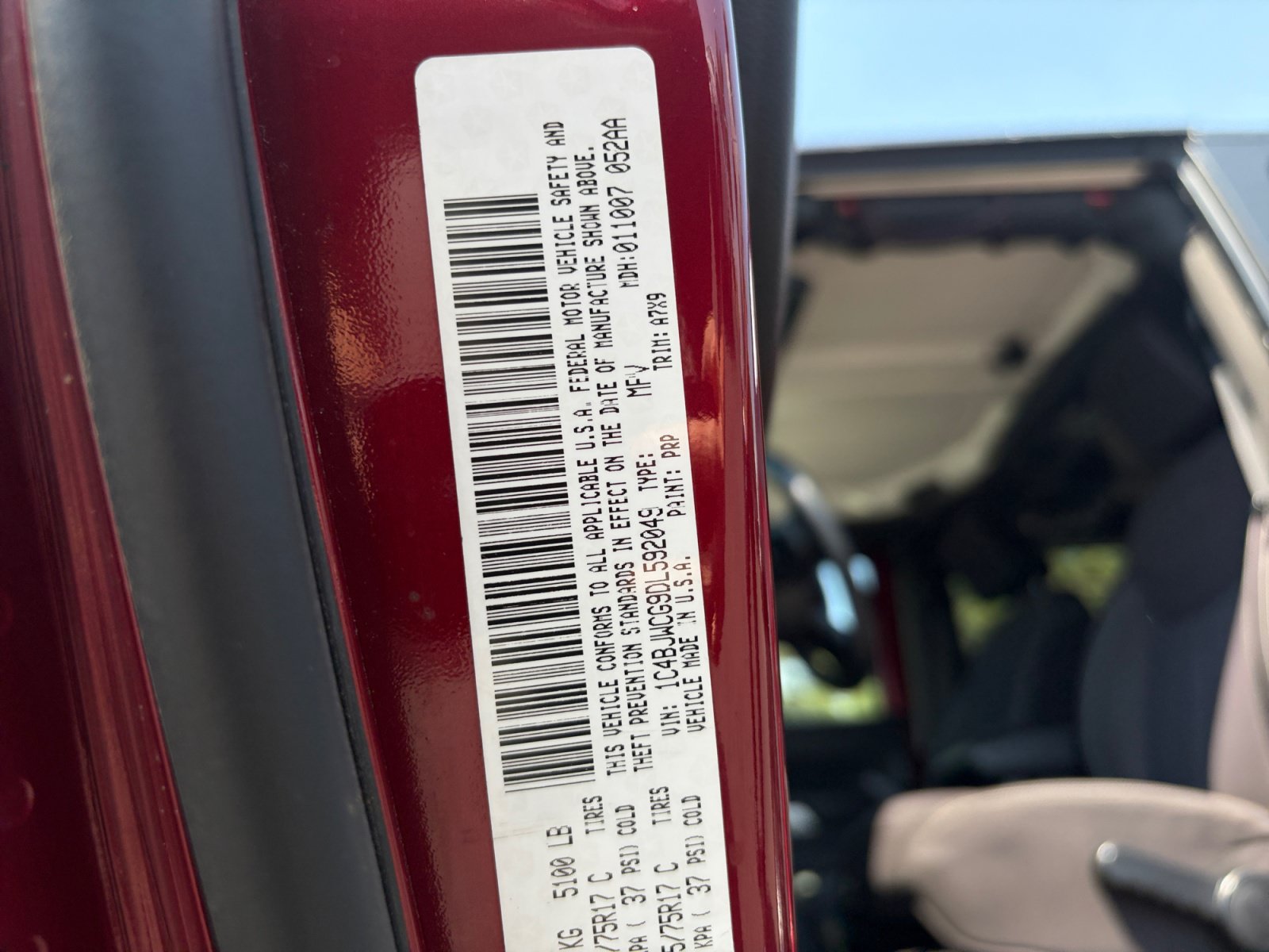 Used 2013 Jeep Wrangler Rubicon w/ Dual Top Group AWD/4WD image 30
