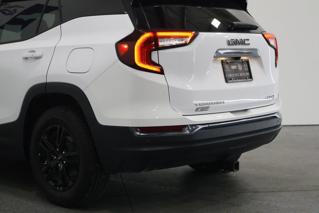Used 2024 GMC Terrain AT4 w/ Infotainment Package II AWD/4WD image 10