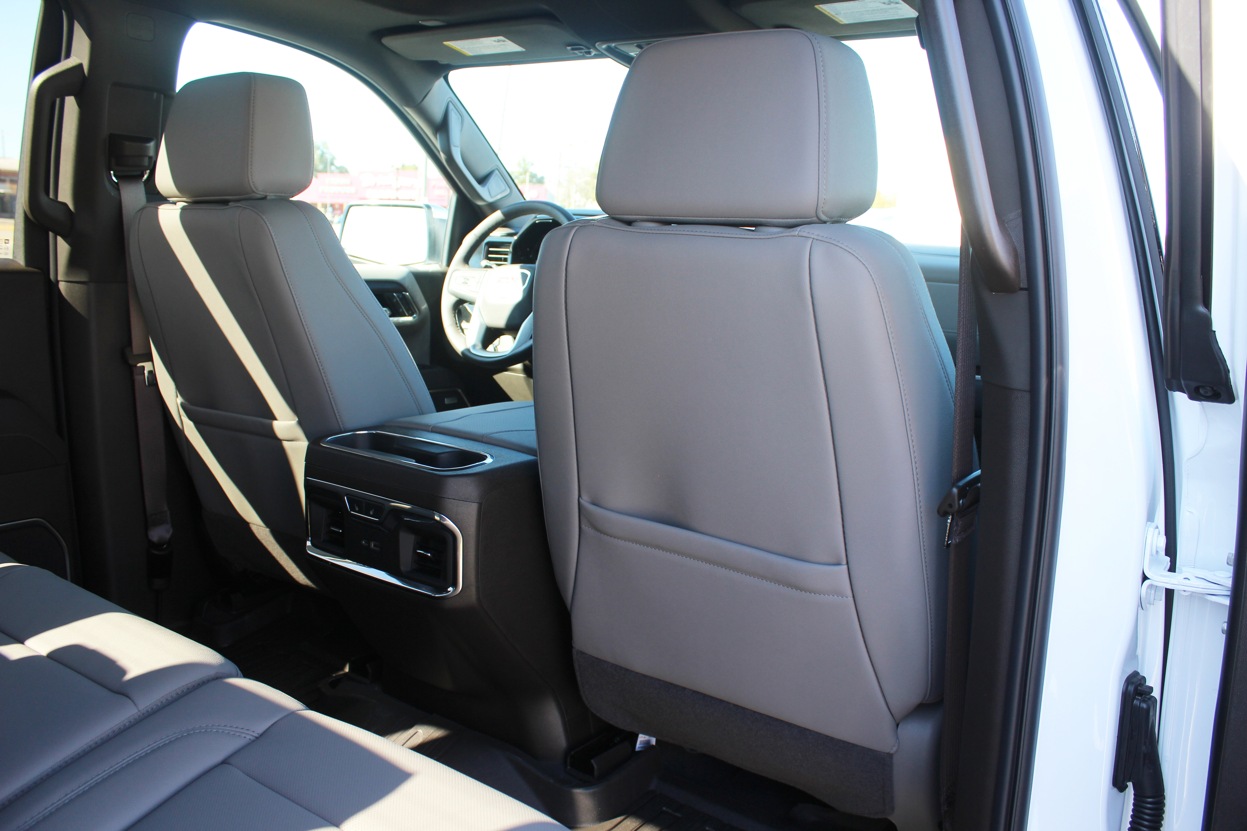 New 2026 GMC Sierra 1500 SLT image 51