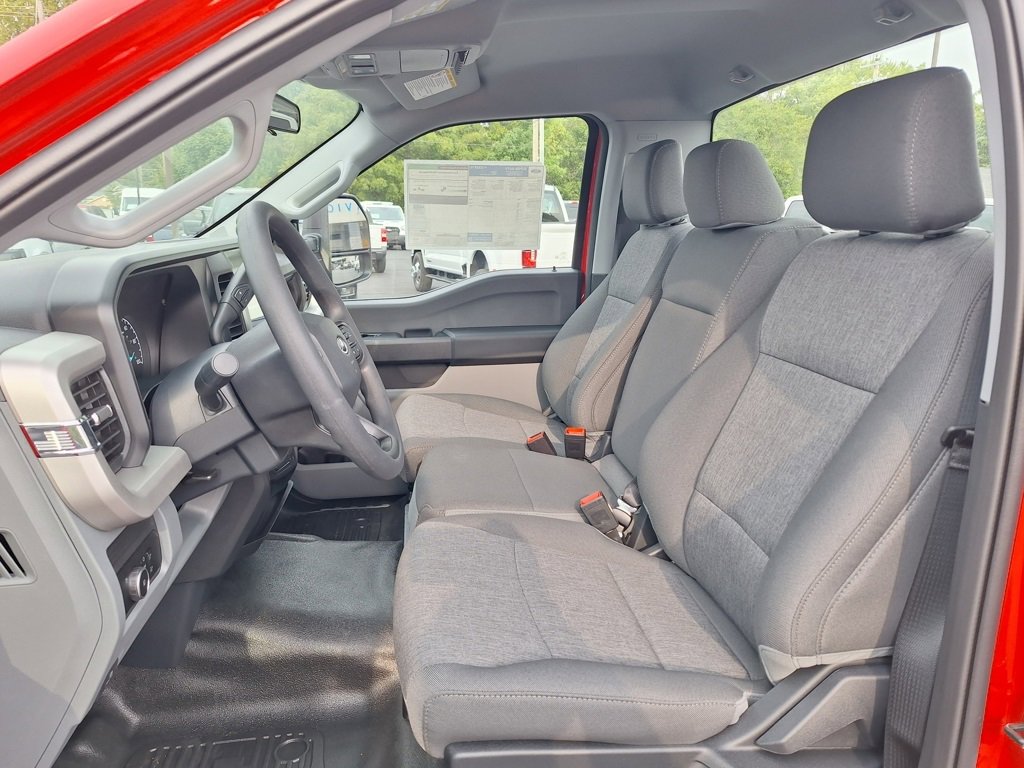 New 2026 Ford F350 XL image 4