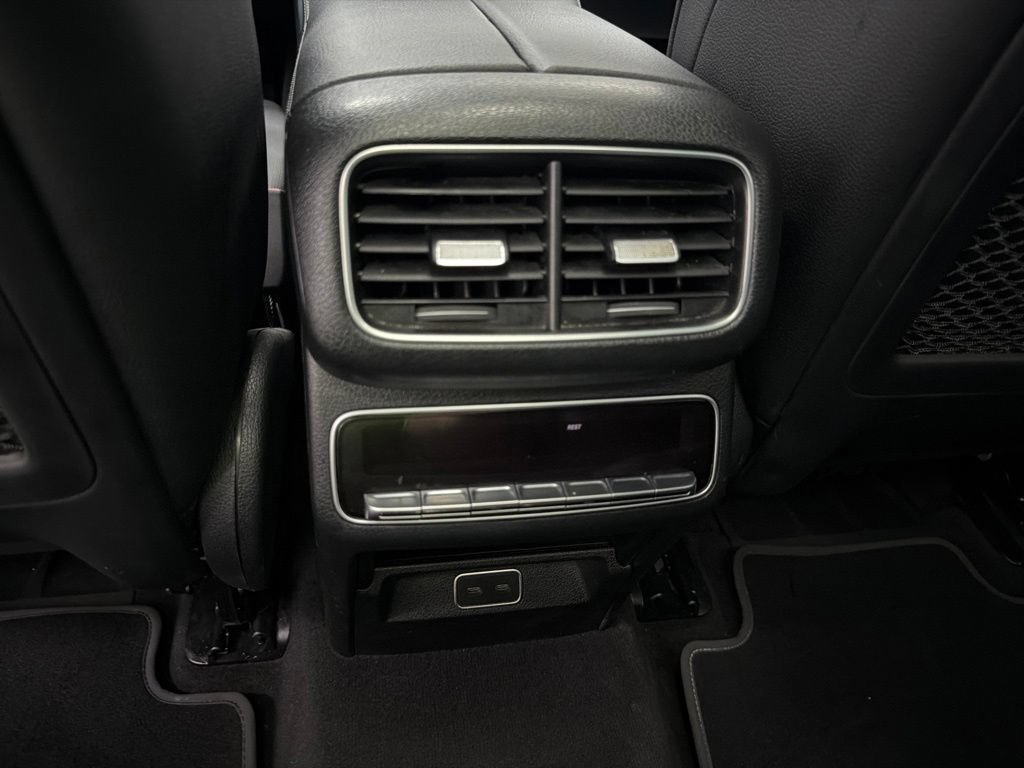 Used 2024 Mercedes-Benz GLS 450 4MATIC image 23