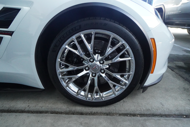 Used 2018 Chevrolet Corvette Grand Sport RWD image 30
