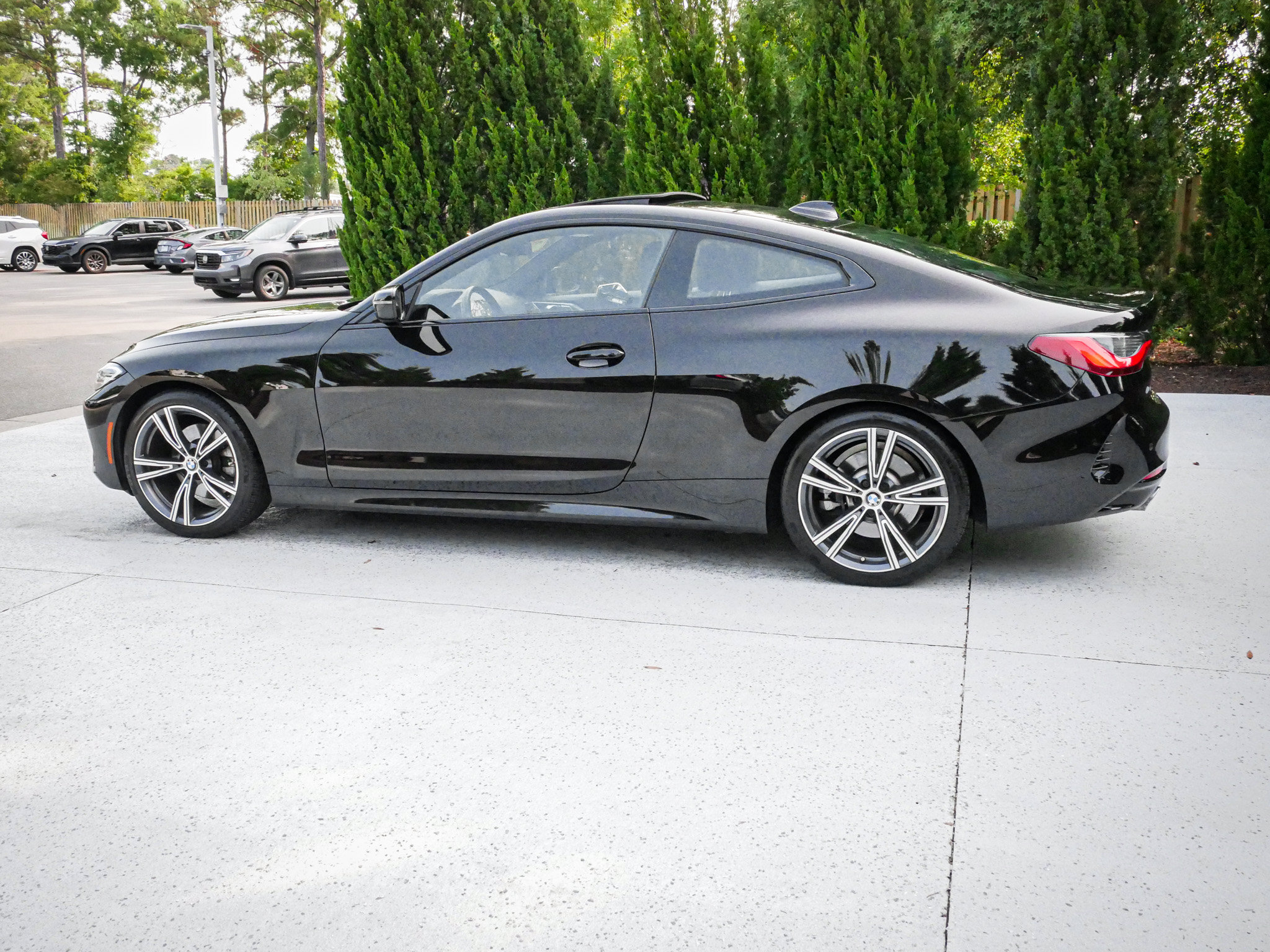 Used 2022 BMW 430i Coupe w/ Convenience Package RWD image 7