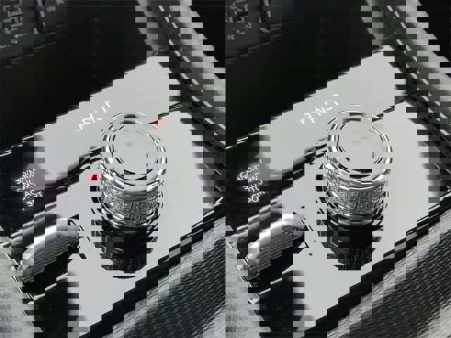 New 2025 Jeep Grand Cherokee Limited image 33