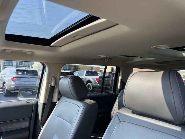 Certified 2019 Ford Flex SEL w/ Equipment Group 202A AWD/4WD image 24