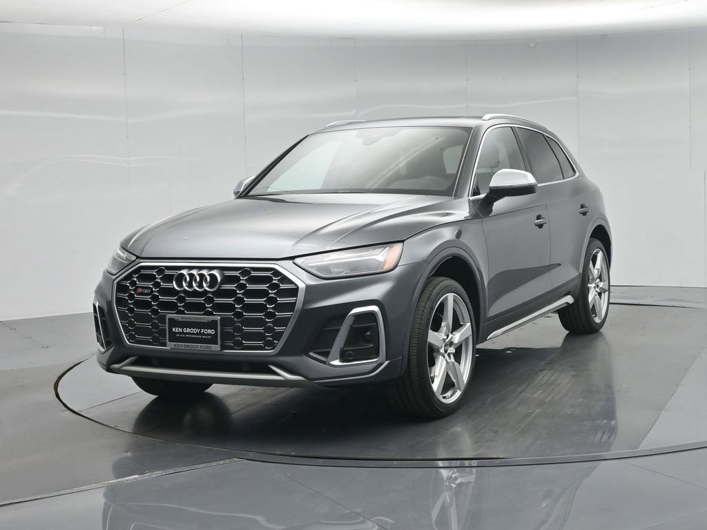Used 2021 Audi SQ5 Premium w/ Convenience Package image 54