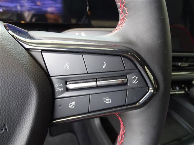 Used 2024 Chevrolet Equinox EV RS image 12