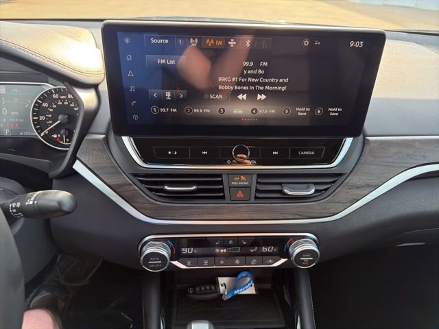 Used 2024 Nissan Altima 2.5 SL image 23