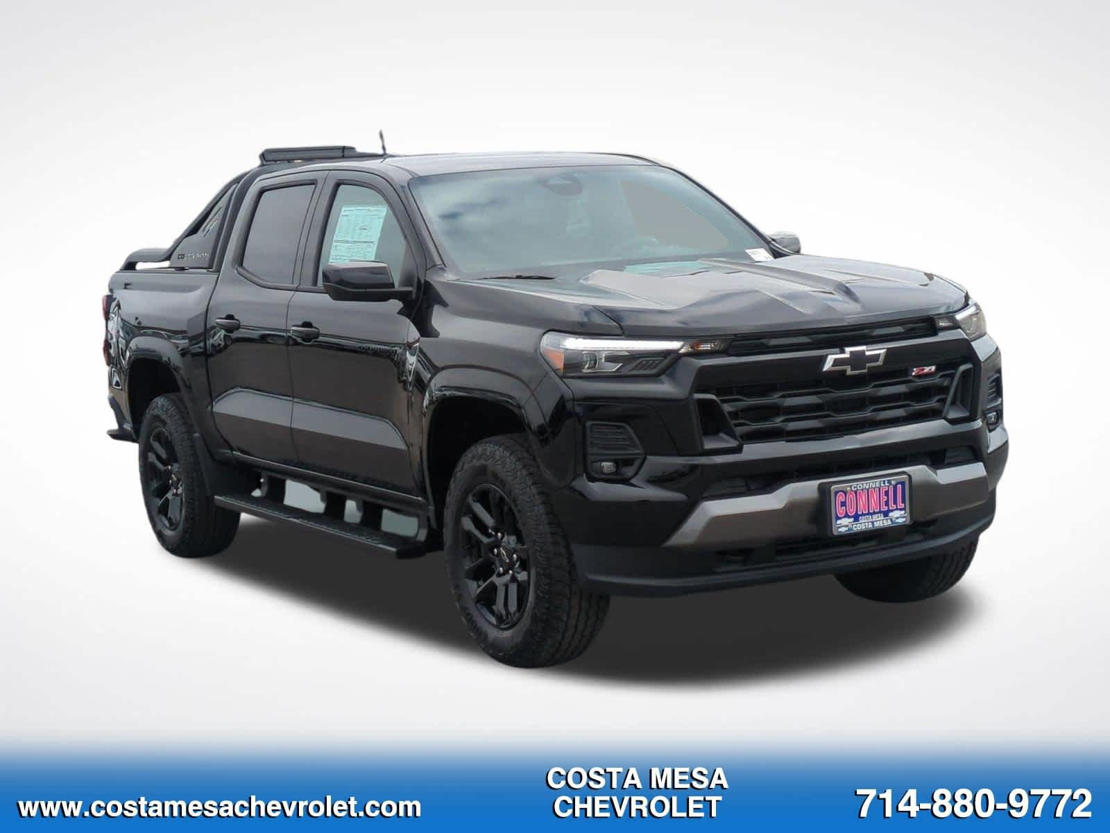 New 2026 Chevrolet Colorado Z71 w/ Midnight Edition AWD/4WD image 3