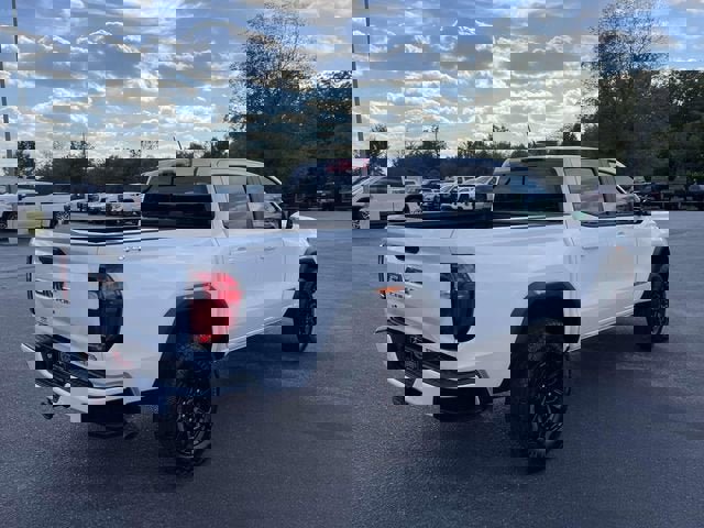 New 2026 GMC Canyon Elevation w/ Convenience Package image 3