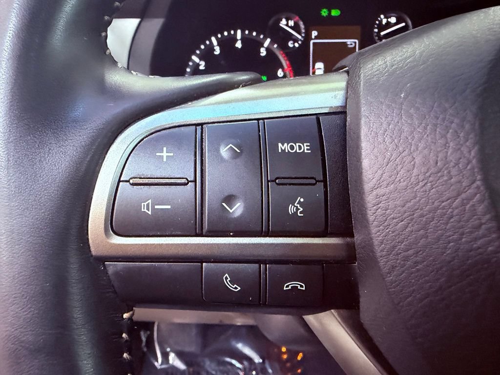 Certified 2023 Lexus GX 460 Premium AWD/4WD image 21
