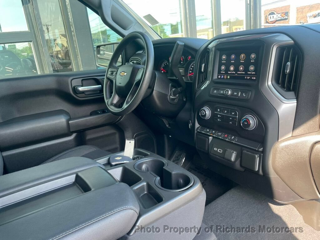 Used 2022 Chevrolet Silverado 1500 Custom AWD/4WD image 19