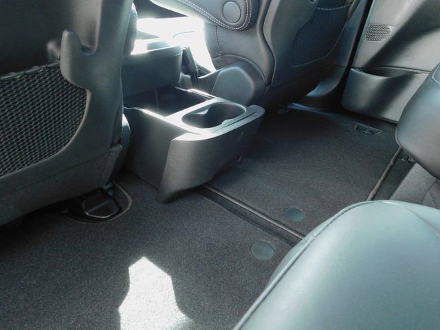New 2026 Chrysler Pacifica Select image 21