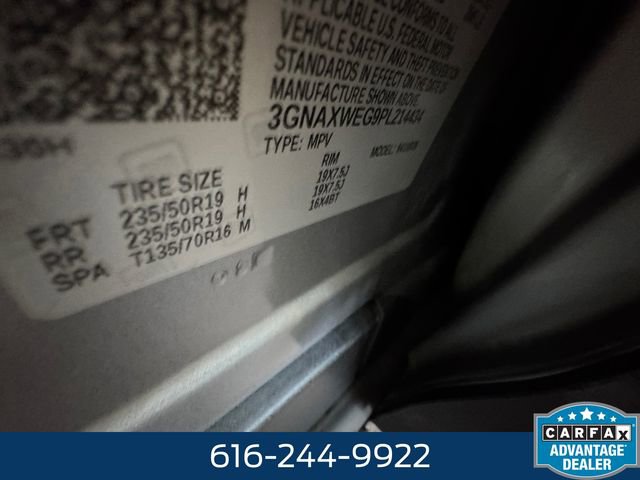 Used 2023 Chevrolet Equinox RS w/ RS Leather Package image 27